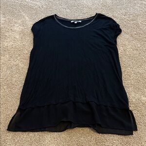 Rose & Olive Black Short Sleeve Top